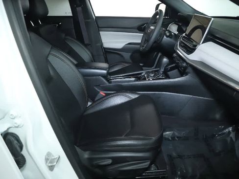Used 2024 Jeep Compass Limited AWD/4WD image 34