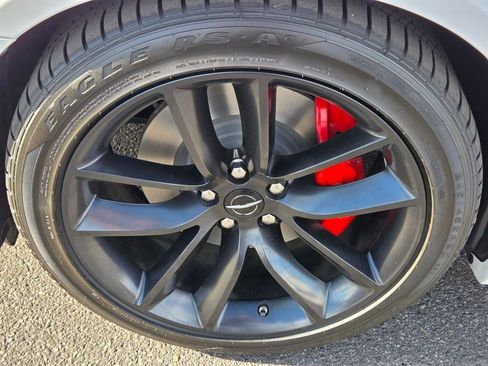 Used 2023 Chrysler 300 C RWD image 13