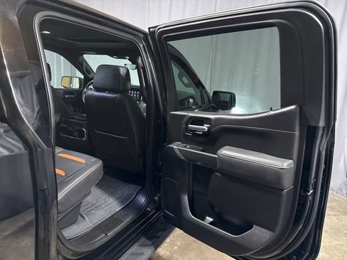 Used 2021 GMC Sierra 1500 AT4 w/ AT4 Premium Package AWD/4WD image 38