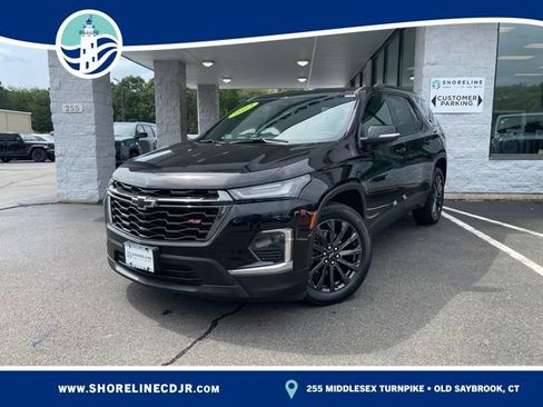Used 2023 Chevrolet Traverse RS AWD/4WD image 1