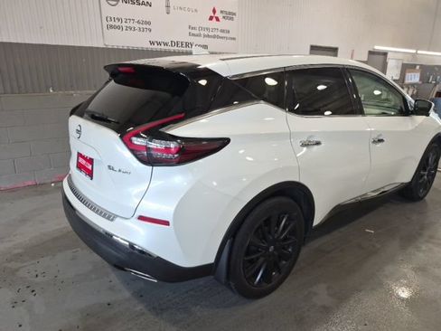 Certified 2023 Nissan Murano SL w/ SL Moonroof Package AWD/4WD image 3