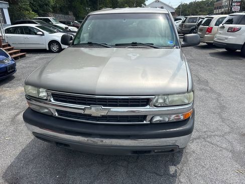 Used 2003 Chevrolet Tahoe LS AWD/4WD image 2