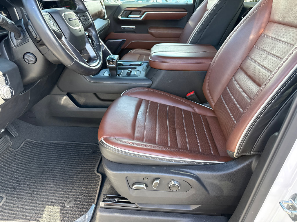 Used 2024 GMC Sierra 1500 Denali Ultimate AWD/4WD image 9