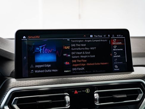 Certified 2025 BMW X4 xDrive30i w/ M Sport Package image 28