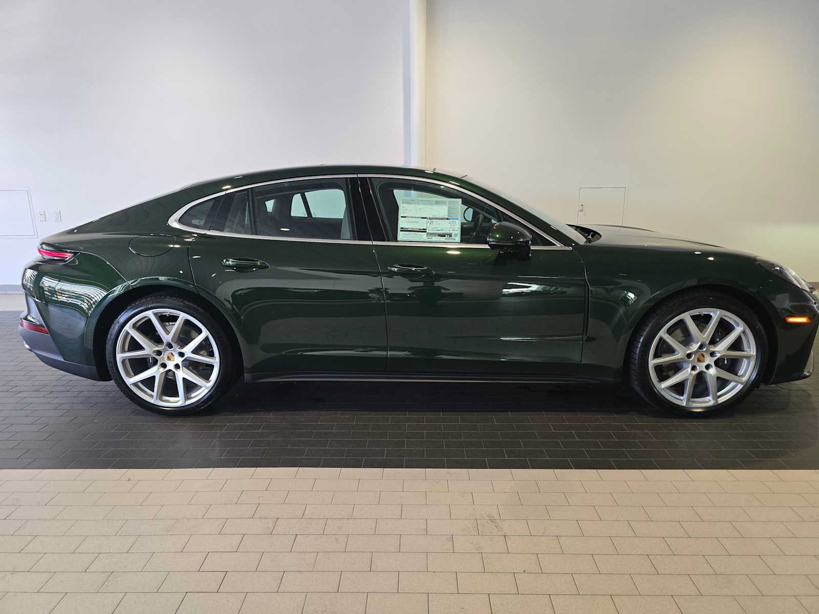 New 2026 Porsche Panamera 4 AWD/4WD image 8