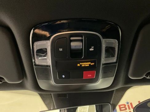 Used 2023 Hyundai Santa Cruz Limited w/ Winter Package image 20