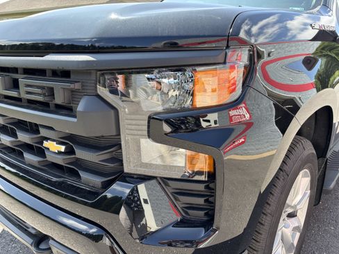 Used 2024 Chevrolet Silverado 1500 Custom AWD/4WD image 9