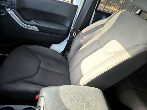 Used 2015 Jeep Wrangler Unlimited Sport w/ Quick Order Package 24S image 24