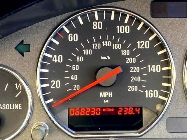 Used 2000 BMW Z3 RWD image 10