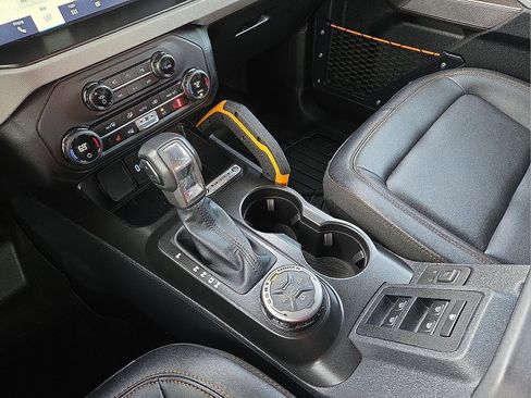 Certified 2023 Ford Bronco Badlands w/ Sasquatch Package image 25