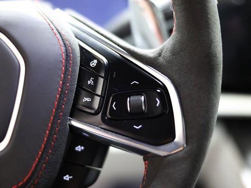 Used 2023 Chevrolet Corvette Stingray Premium Cpe w/ Z51 Performance Package image 45