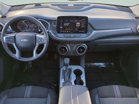 Used 2023 Chevrolet Blazer LT image 15