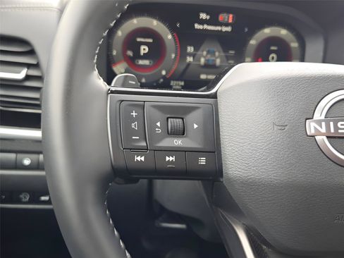 Used 2026 Nissan Rogue SL AWD/4WD image 27
