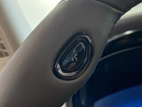 Used 2024 Lincoln Corsair AWD image 17