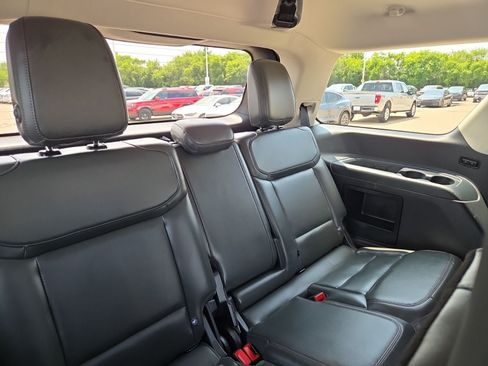 Certified 2025 Ford Expedition Active AWD/4WD image 51