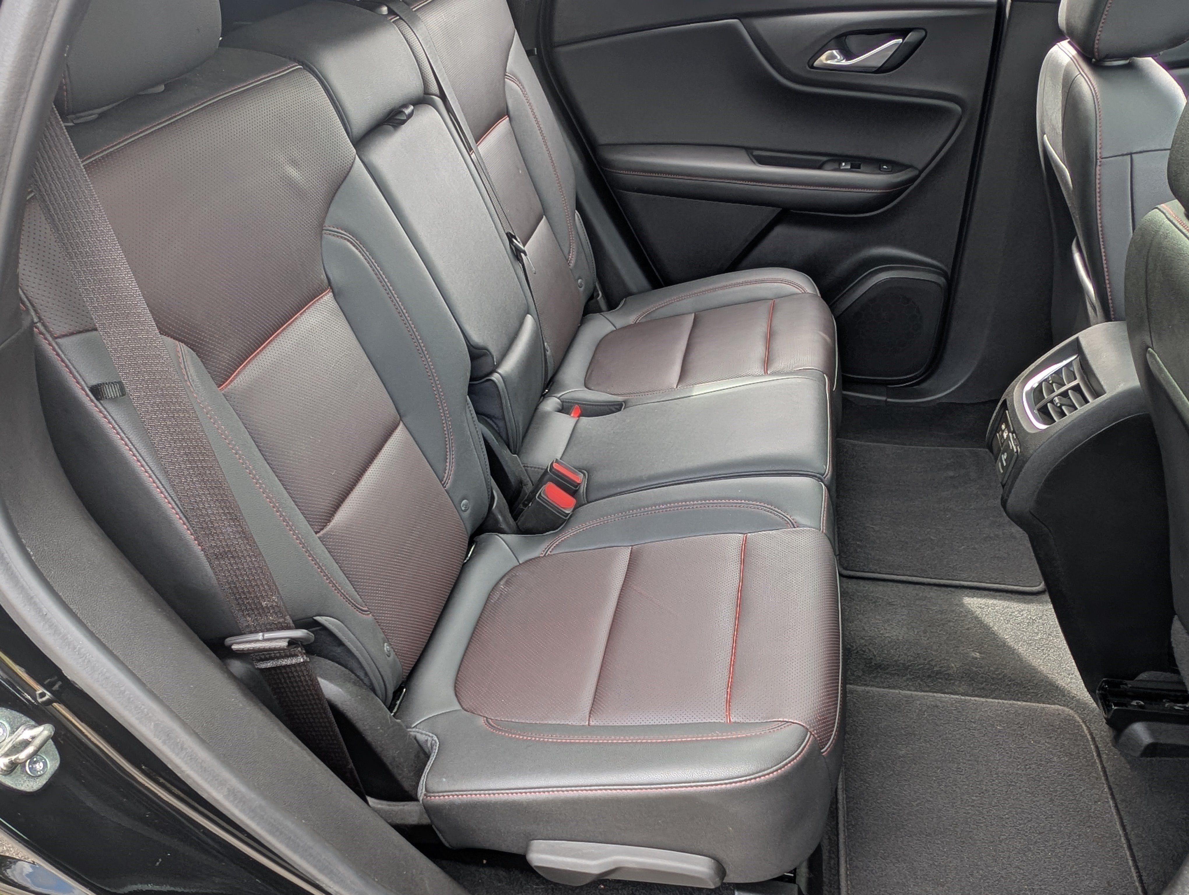 Used 2022 Chevrolet Blazer RS w/ Enhanced Convenience Package FWD image 20