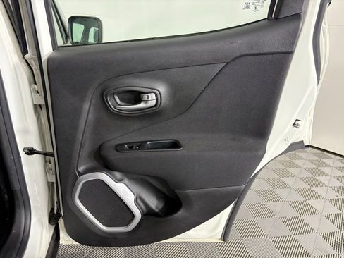 Used 2018 Jeep Renegade Sport w/ Power & Air Group AWD/4WD image 44