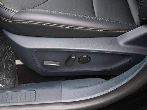 New 2026 Ford Maverick Lobo AWD/4WD image 14