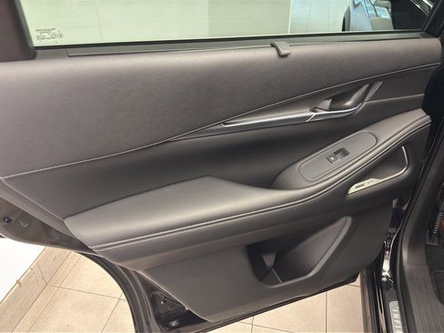 Used 2023 INFINITI QX60 Luxe w/ Vision Package image 29