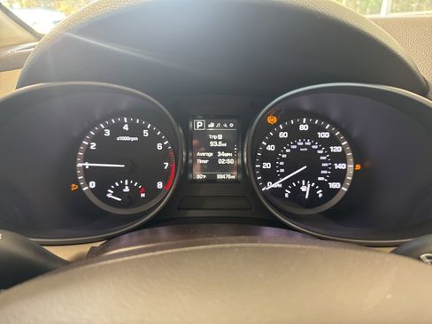 Used 2017 Hyundai Santa Fe Sport w/ Cargo Package image 7