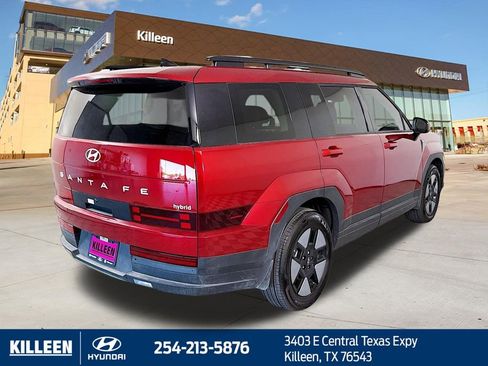 Used 2026 Hyundai Santa Fe SEL FWD image 9