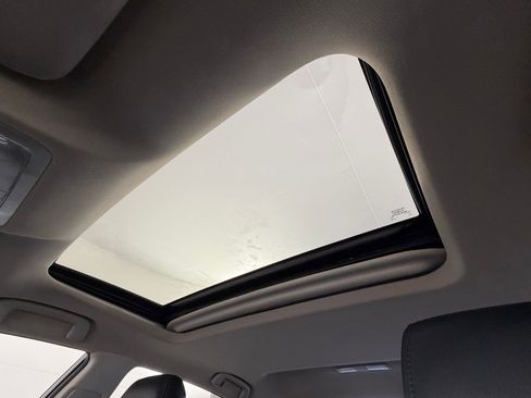 Used 2015 Toyota Avalon XLE Premium image 15