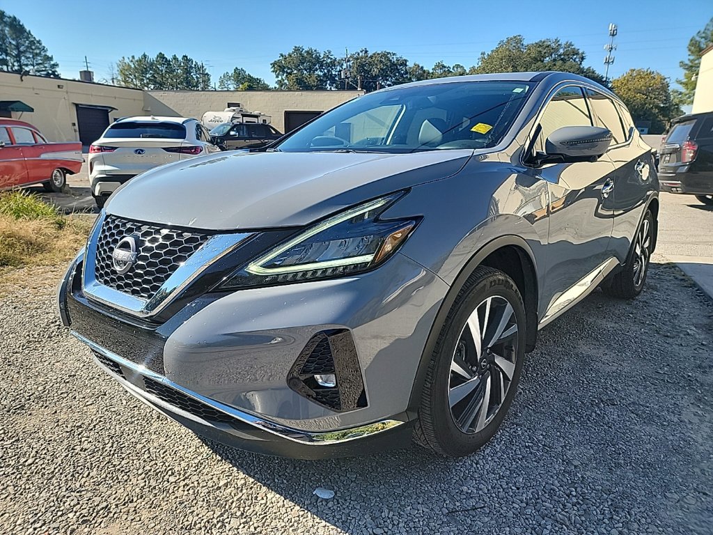 Used 2024 Nissan Murano SL FWD image 2