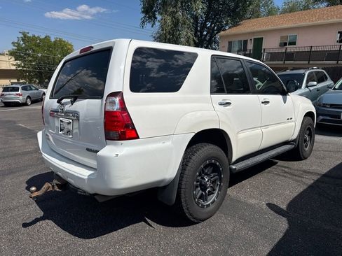 Used 2007 Toyota 4Runner SR5 image 4