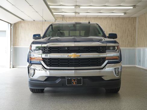Used 2017 Chevrolet Silverado 1500 LT w/ Texas Edition RWD image 2