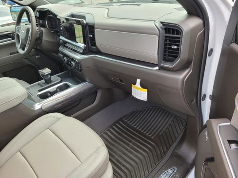 New 2026 Chevrolet Silverado 1500 LTZ w/ LTZ Premium Texas Edition AWD/4WD image 6
