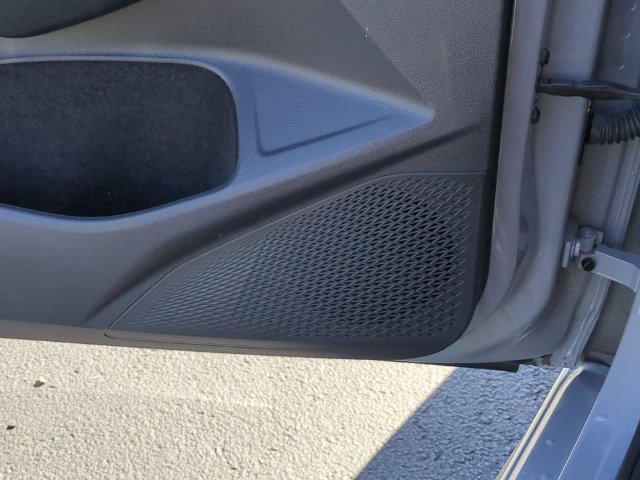 Certified 2025 Volkswagen GTI Autobahn FWD image 28