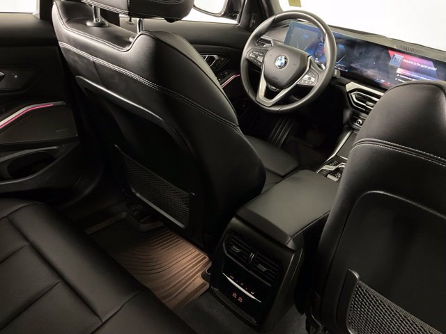 Certified 2023 BMW 330i xDrive Sedan w/ Premium Package AWD/4WD image 34