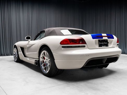 Used 2005 Dodge Viper SRT-10 RWD image 42