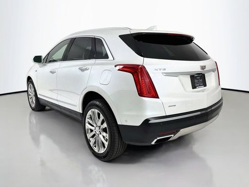 Used 2018 Cadillac XT5 Platinum w/ Driver Assist Package AWD/4WD image 5