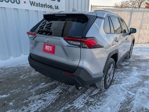 Used 2024 Toyota RAV4 XLE image 23