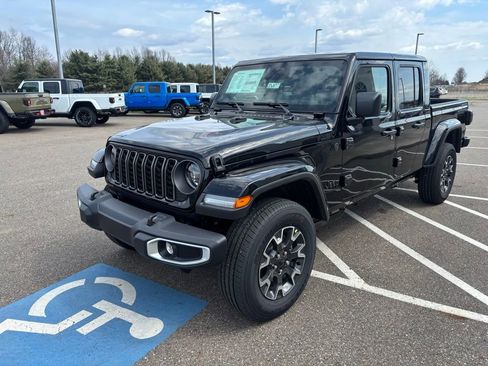New 2026 Jeep Gladiator Sport AWD/4WD image 5