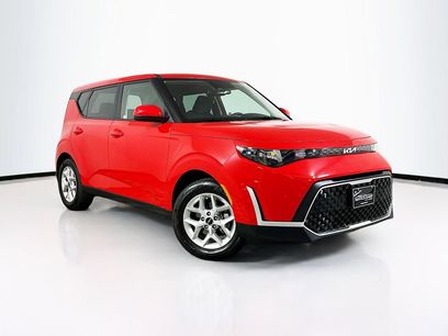 Used 2025 Kia Soul S