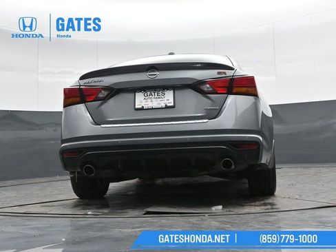 Used 2023 Nissan Altima 2.0 SR image 32