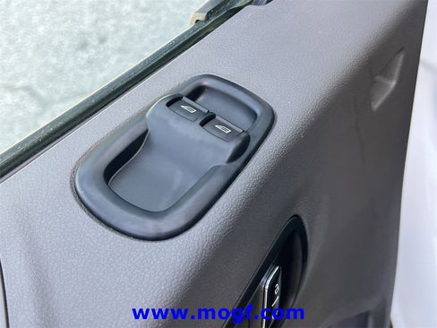 Used 2024 Ford Transit 250 Low Roof w/ Exterior Upgrade Package image 17