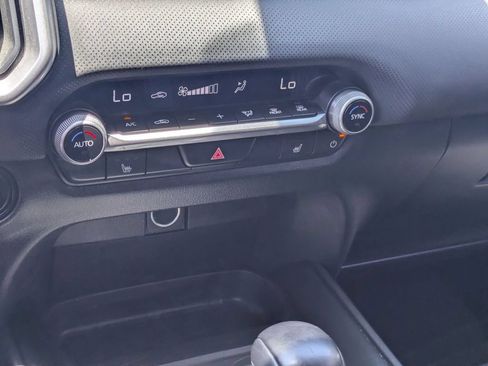 Used 2025 MAZDA CX-50 AWD 2.5 S w/ Preferred Package image 22