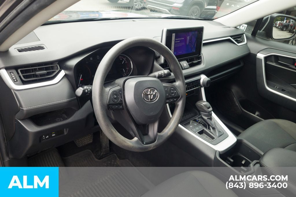 Used 2023 Toyota RAV4 LE FWD image 14