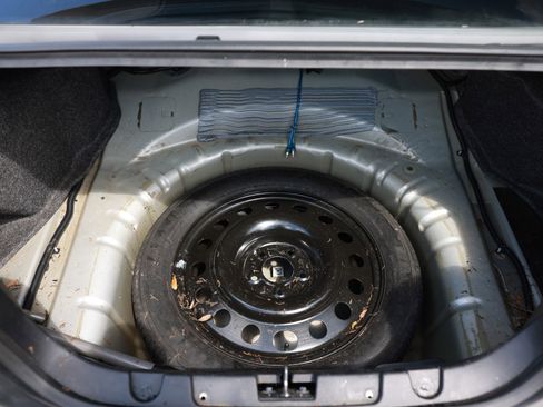 Used 2006 Ford Mustang GT Premium RWD image 26