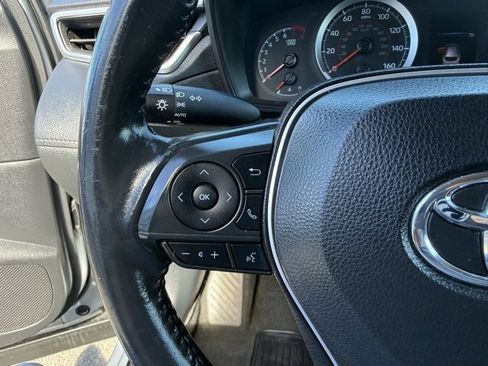Used 2022 Toyota Corolla Cross LE image 20
