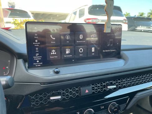 Used 2023 Honda Accord Sport image 4