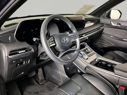 Used 2024 Hyundai Palisade Calligraphy FWD image 16