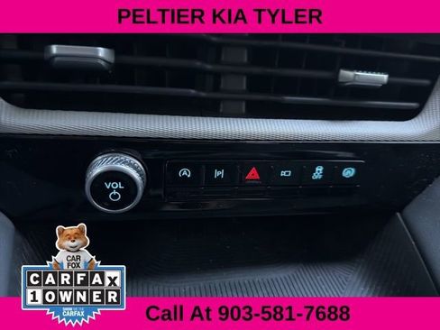 Used 2025 Ford Explorer Active image 20