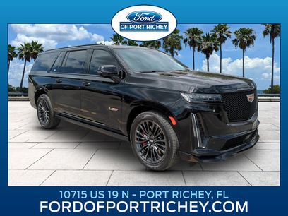 Used 2024 Cadillac Escalade ESV V