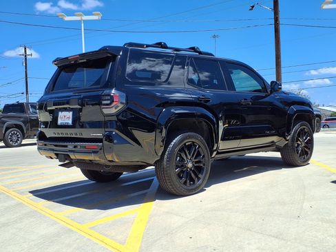 Certified 2026 Toyota 4Runner Platinum AWD/4WD image 5