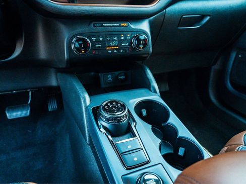 Used 2022 Ford Bronco Sport Outer Banks AWD/4WD image 16