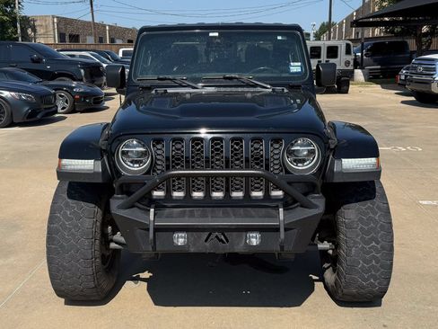 Used 2020 Jeep Gladiator Rubicon AWD/4WD image 9